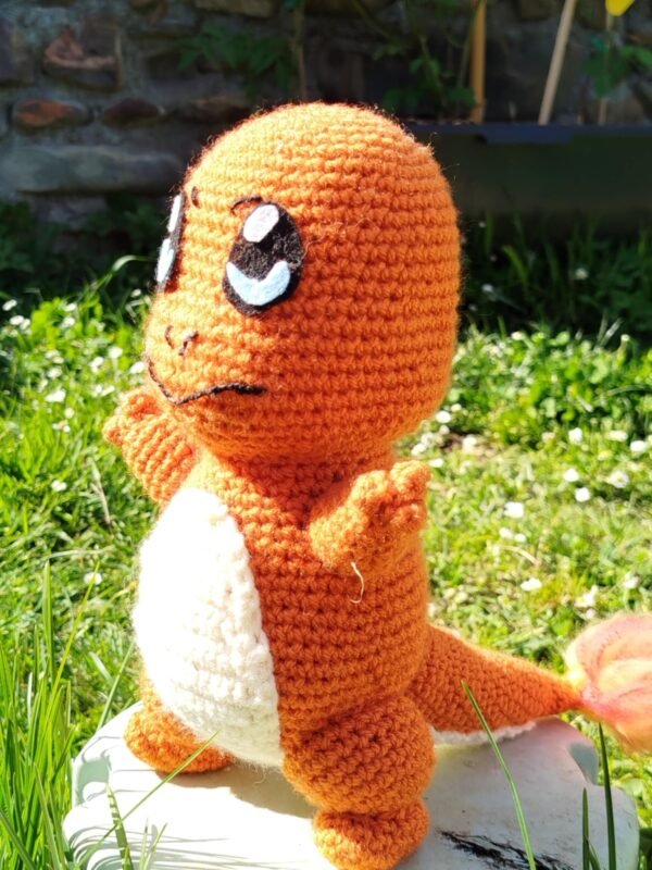 salamèche au crochet de profil