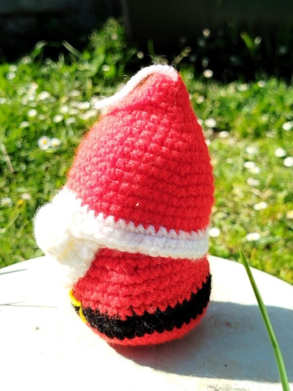 gnome père noël de profil